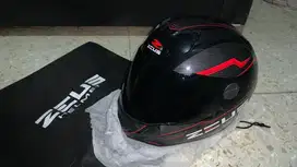 Helm Zeus 811 - Black Red