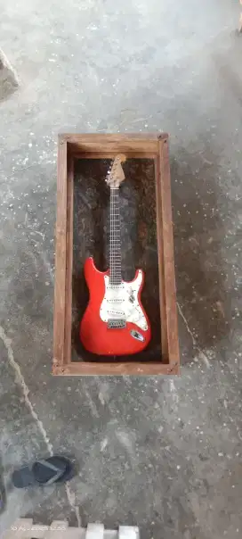 Hard case gitar dinding