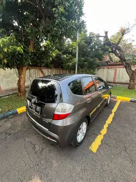 HONDA JAZZ 1.5 S A/T 2011