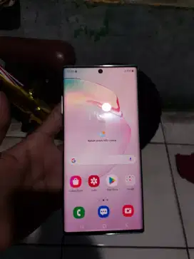 Samsung Note Plus 12/256 white series