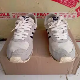 Adidas City Marathon Size 41