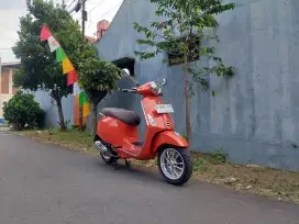 Vespa Primavera Tahun 2022 Mulus
