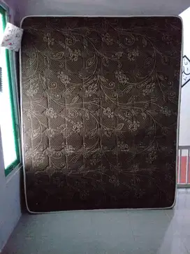 Kasur bekas Ukuran 180x200