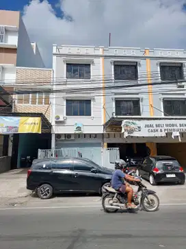Ruko 3 lantai Rappocini Raya Kota Makassar