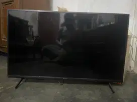 Tv sony bravia 43inch KD-43X75 minus layar retak