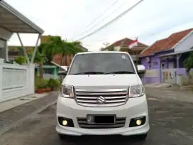 APV LUXURY PUTIH SGX 2016/2017