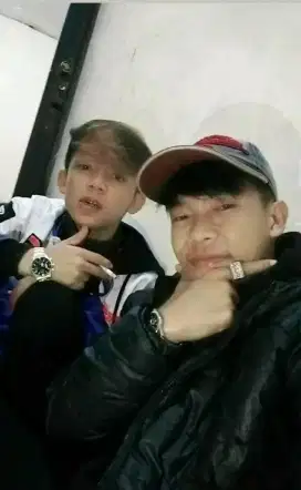 cari kerja apa aja berdua