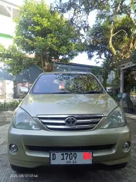 Avanza G 2004 siap pake