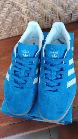 Adidas Gazelle indoor blue bird