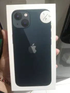 New iPhone 13 midnight