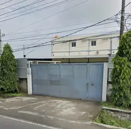GUDANG EX PABRIK SIAP PAKAI JL RAYA KEMLAGI MOJOKUMPUL MOJOKERTO