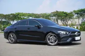 Mercedes Benz CLA200
AMG C118 CBU 2022