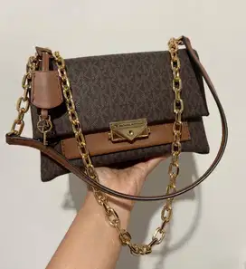 MK cece Medium flap shoulder michael kors