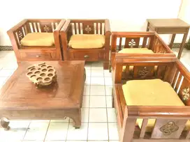 Kursi Kayu Jati