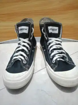 Jual Bu Sepatu Warrior