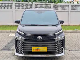 (KM 30.000) Voxy 2022 Record Tangan 1