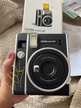 FUJIFILM INSTAX MINI 40