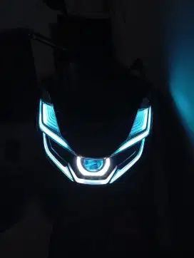 Lampu biled pcx 160 headlem original