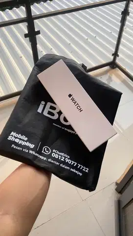 DIJUAL APPLE WATCH IWATCH SE GEN 2 BNIB
