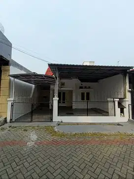 Murah disewakan rumah galaxy bumi permai / araya 2