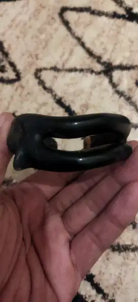 Gelang etnik akar asli