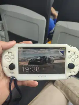 PS Vita Fat Pribadi