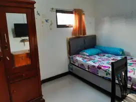 Kost Putri Kemang