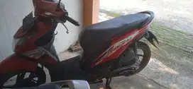 Dijual Motor Honda Beat tahun 2013 Harga Bersahabat