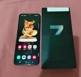 Samsung Z Flip 3 jaringan 5G 8/128Gb