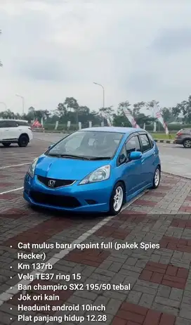 HONDA JAZZ RS AUTOMATIC