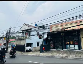 Dijual Rumah Tanah pinggir jalan utama di jakarta selatan