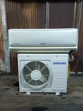 JUAL AC 1/2 PK BEKAS BERGARANSI