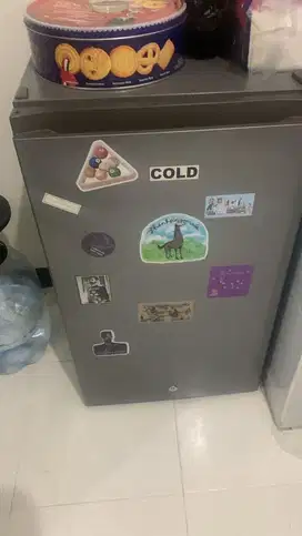 Hisense Kulkas 1 Pintu (Refrigerator) Lemari Es Kapasitas 91L