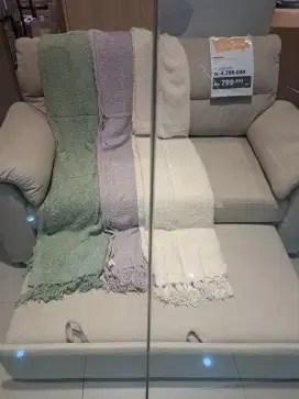 CLOUD SLEEPER SOFA CREAM INDICO