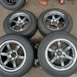 Velg te37 ring 18x9 6x139,7 ET 0 ban 265/60 R18 Fortuner pajero 4pcs