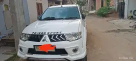 Pajero sport 2013 2x4 limited warnanputih mutiara