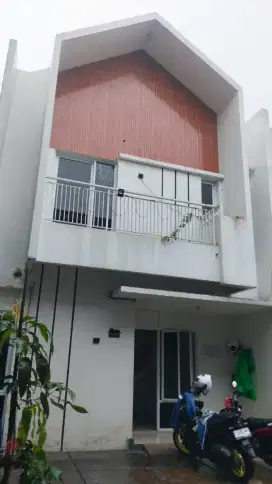 Over Kredit Murah Rumah 2 Lantai Dekat Setu Cilodong