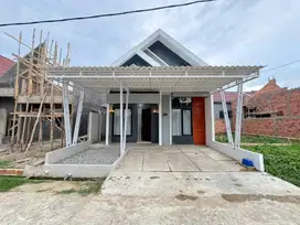 Di sewakan 1 unit Rumah baru