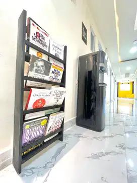 Kostan 31+1 kamar tepat disamping kampus STAN income 62 juta/bulan