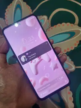 Infinix zero x pro 8+3/256 batangan ya gans