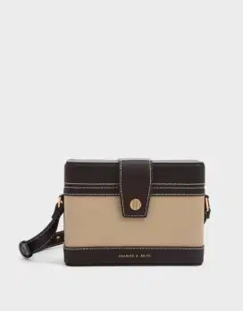 Boxy Bronte Tweed Charles & Keith