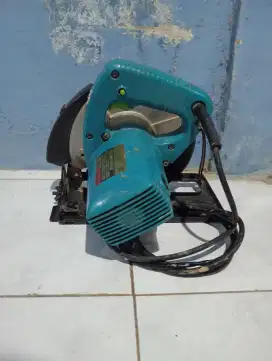 Mesin circular Saw modern