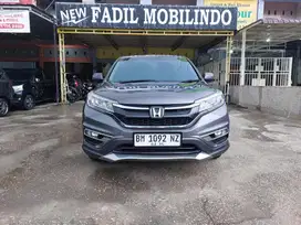 Dijual honda crv 2.4 matic 2015 dp 10jt