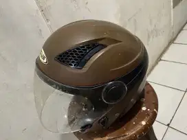 Helm zeus bekas Nego ukuran L