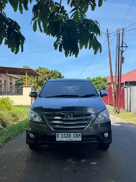 Toyota Kijang Innova G Diesel Metic 2014 Super Kondisi