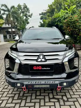Pajero Dakar 4x2 2023 Hitam LOW KM