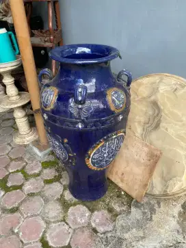 Dijual Guci Antik Murah