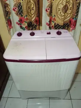 Di jual Mesin cuci Dua tabung