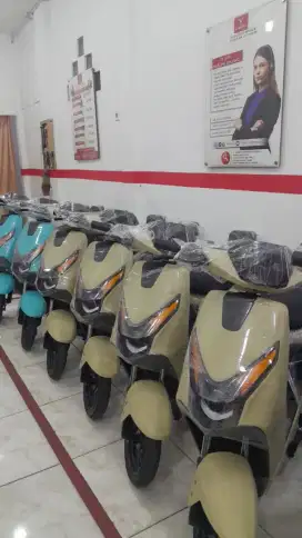 Sepeda Listrik Uwinfly D65