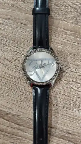 Jam merk Guess WO456L1...ORI